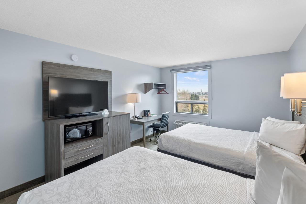 Emerald Hotel & Suites Calgary Airport Εξωτερικό φωτογραφία