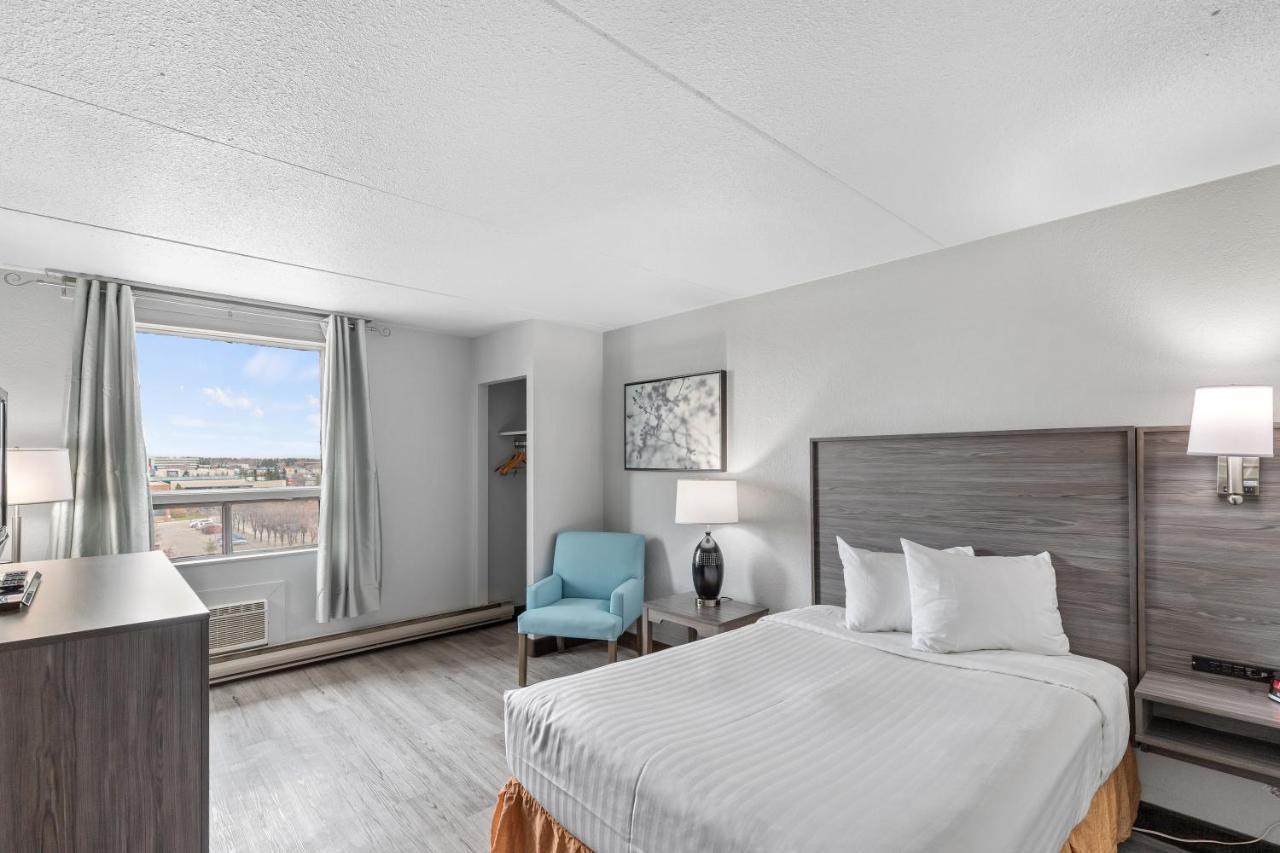 Emerald Hotel & Suites Calgary Airport Εξωτερικό φωτογραφία