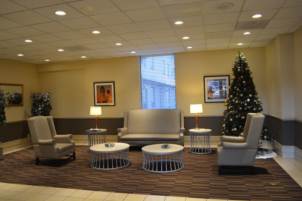 Emerald Hotel & Suites Calgary Airport Εξωτερικό φωτογραφία